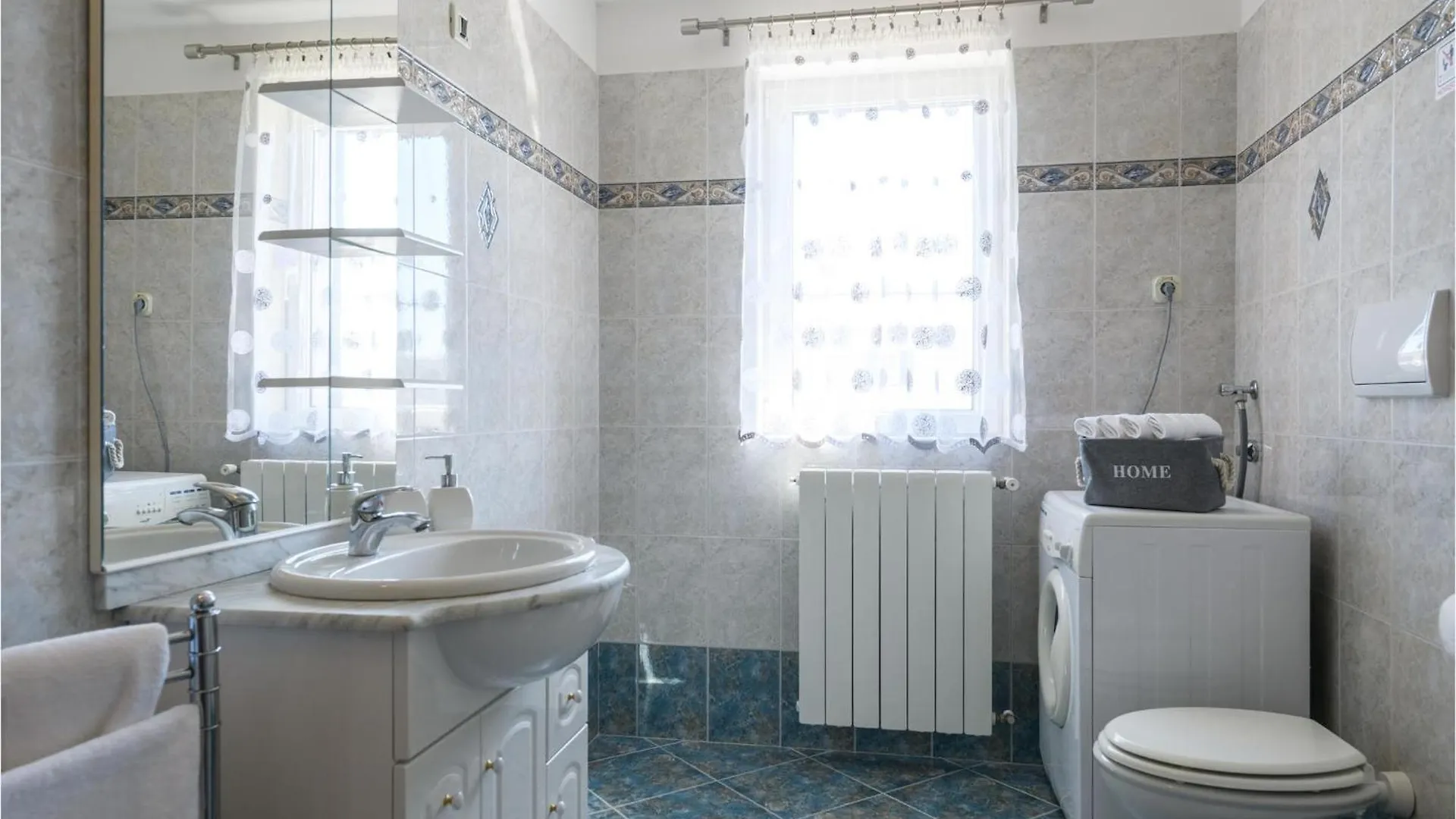 5 Bedroom Stunning Home In Labin Raša Nyaraló